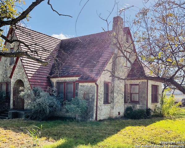 Image 9 of 23 For 2940 Castroville