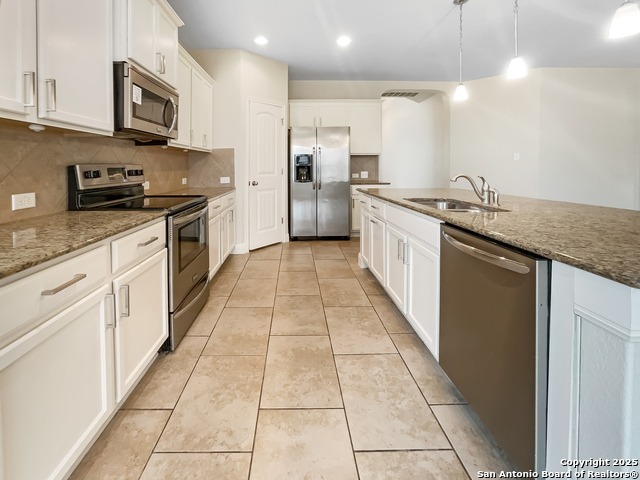 Image 6 of 17 For 269 Cansiglio