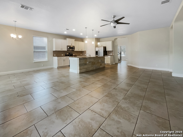 Image 9 of 17 For 269 Cansiglio