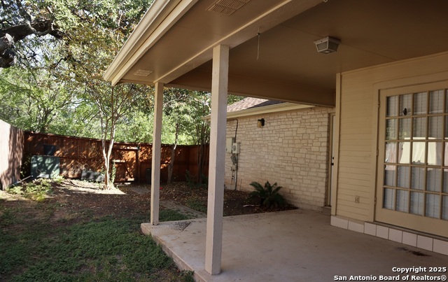 Image 29 of 31 For 10010 Tezel Dr