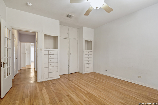 Image 22 of 39 For 507 Parland Place