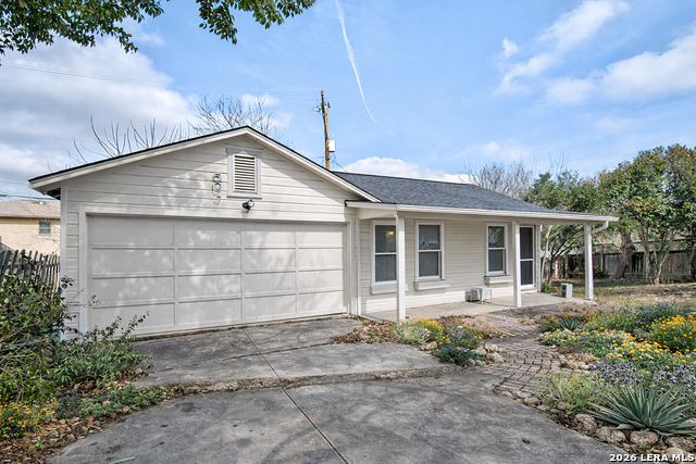 Image 28 of 39 For 507 Parland Place