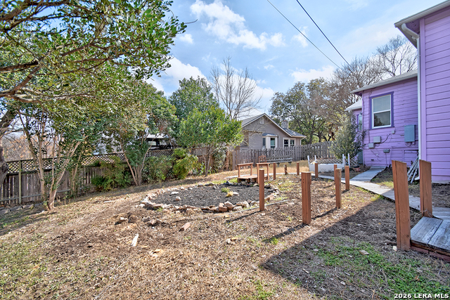 Image 36 of 39 For 507 Parland Place