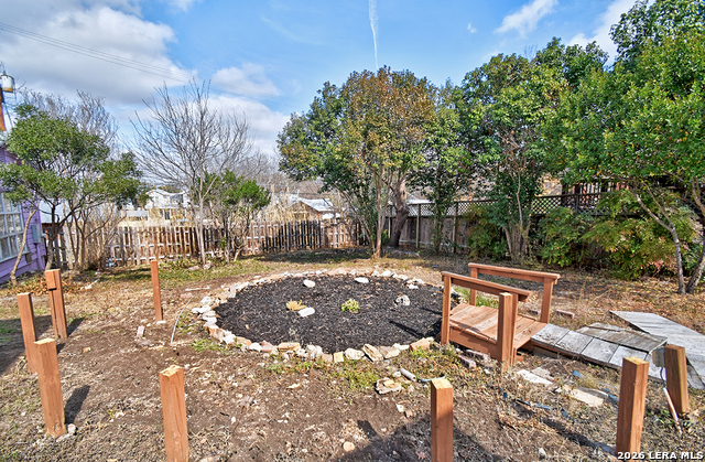 Image 37 of 39 For 507 Parland Place