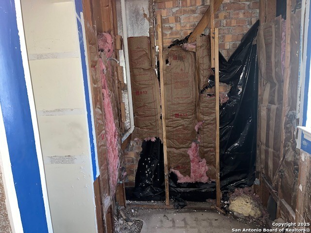 Image 19 of 24 For 841 Garden Meadow