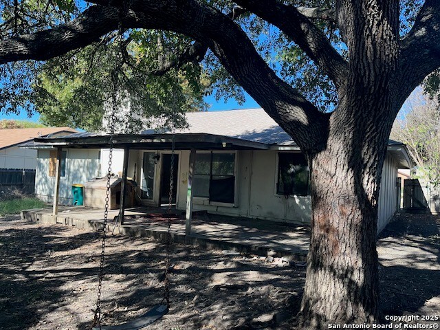 Image 23 of 24 For 841 Garden Meadow