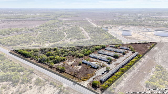 Listing photo id 12 for 2569 Highway 72