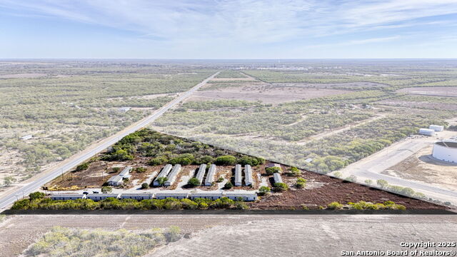 Listing photo id 14 for 2569 Highway 72