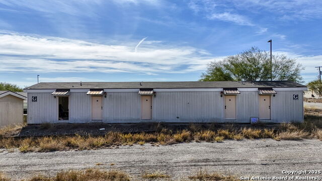 Listing photo id 28 for 2569 Highway 72