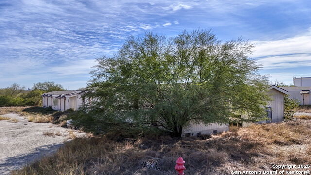 Listing photo id 41 for 2569 Highway 72