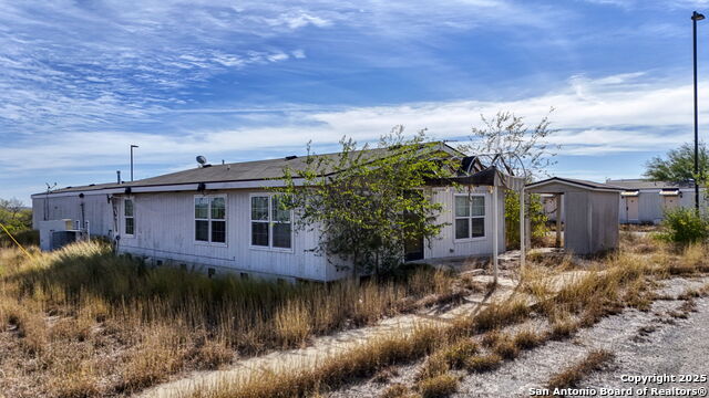 Listing photo id 42 for 2569 Highway 72