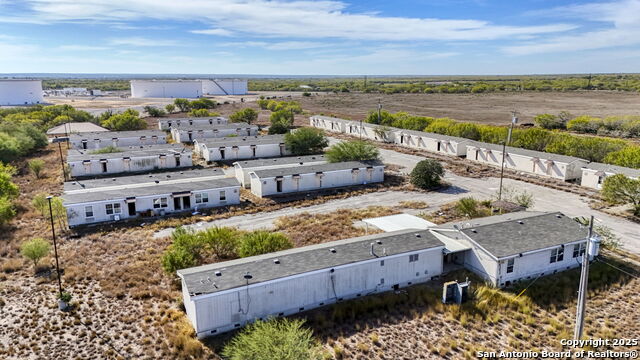 Listing photo id 43 for 2569 Highway 72