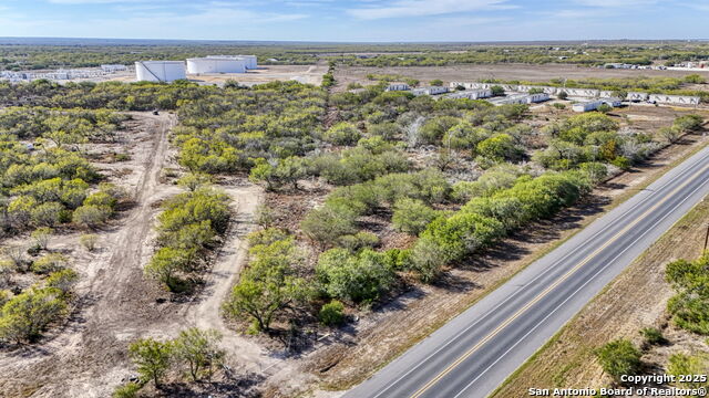 Listing photo id 50 for 2569 Highway 72