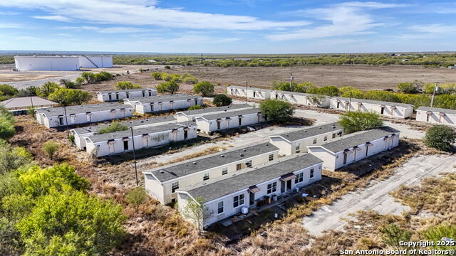 Listing photo id 4 for 2569 Highway 72