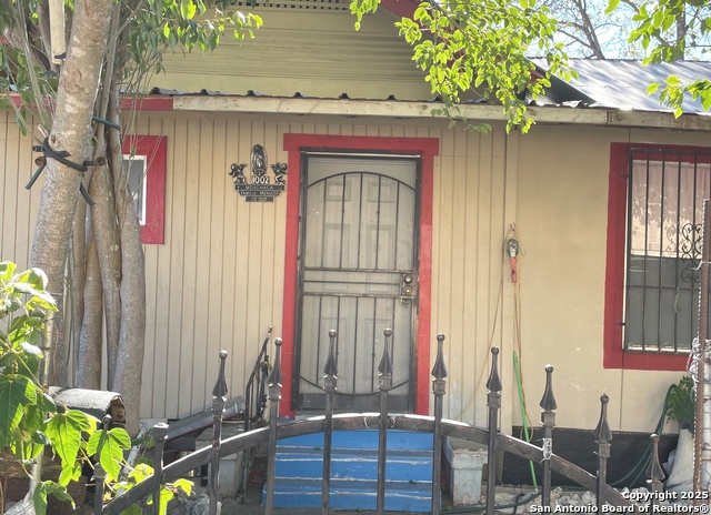 Details for 1002 Menchaca, San Antonio, TX 78207