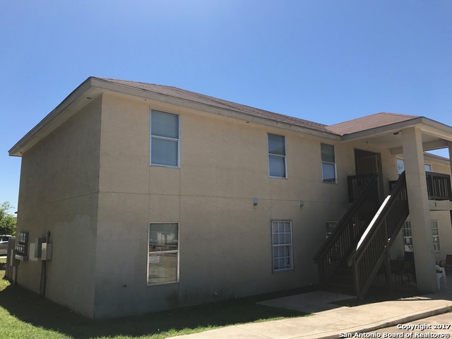 Image 3 of 9 For 6551 Spring Time St  304