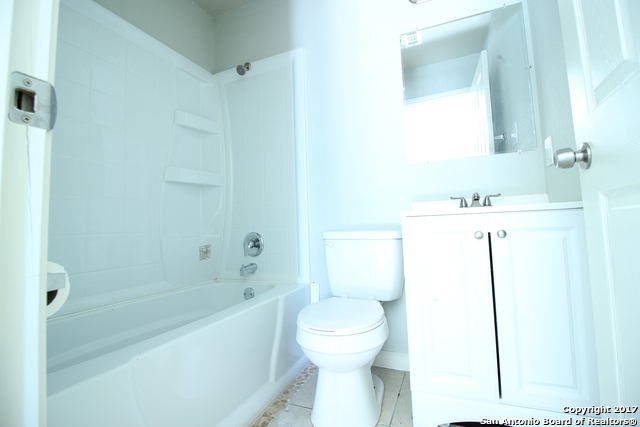 Image 4 of 9 For 6551 Spring Time St  304