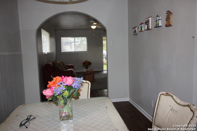 Image 3 of 20 For 536 Southtrail Dr