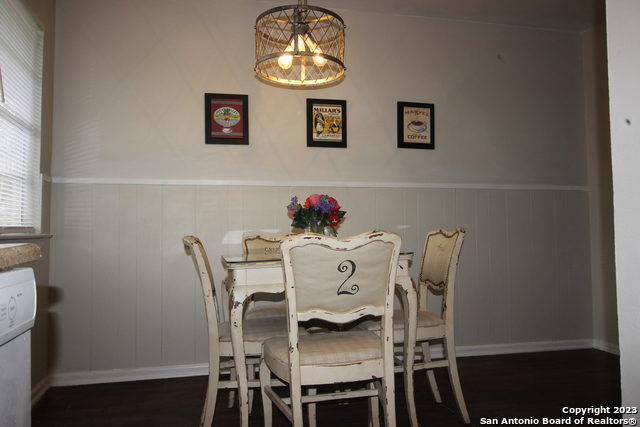 Image 5 of 20 For 536 Southtrail Dr