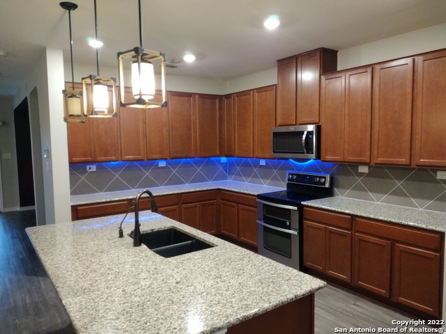 Image 10 of 35 For 11212 Hill Top Loop