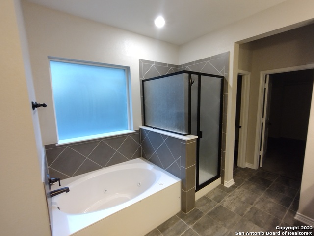 Image 14 of 35 For 11212 Hill Top Loop