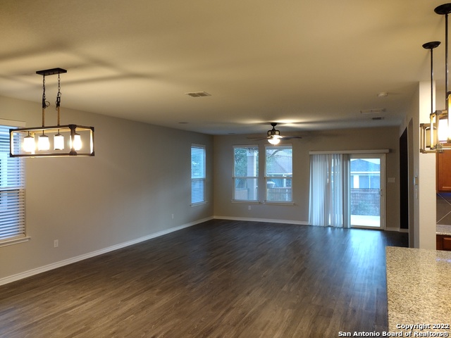 Image 5 of 35 For 11212 Hill Top Loop