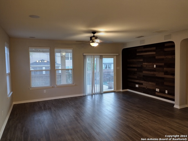 Image 7 of 35 For 11212 Hill Top Loop