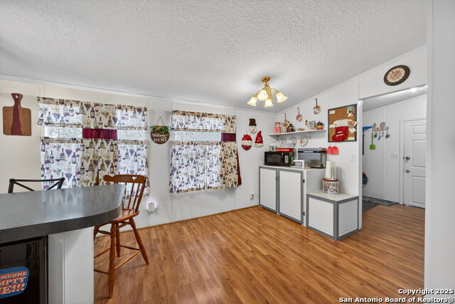 Image 14 of 34 For 350 Parkfield