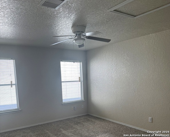 Listing photo id 14 for 1230 Range Field