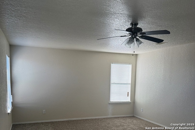 Listing photo id 16 for 1230 Range Field