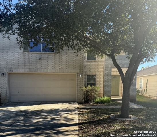 Listing photo id 1 for 1230 Range Field