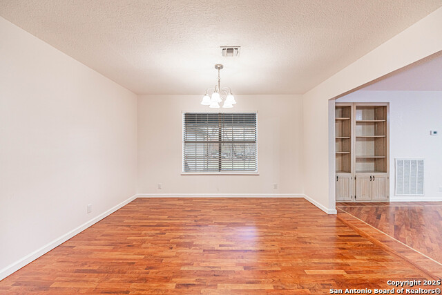 Image 10 of 39 For 380 Bear Ridge