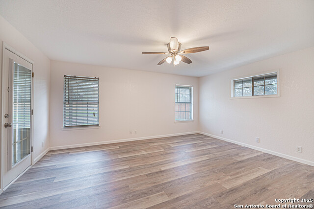 Image 13 of 39 For 380 Bear Ridge