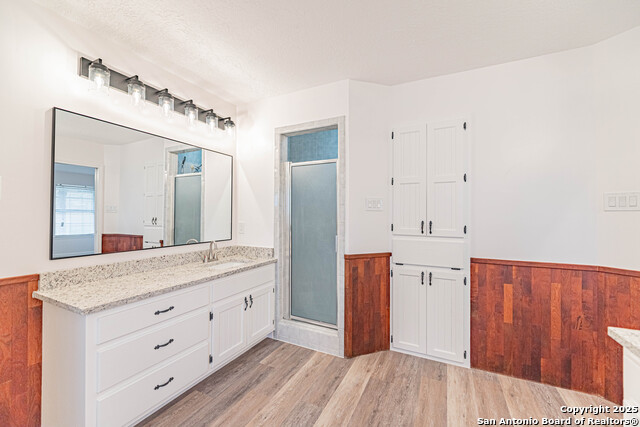 Image 16 of 39 For 380 Bear Ridge