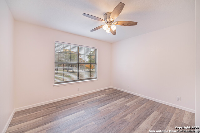 Image 20 of 39 For 380 Bear Ridge