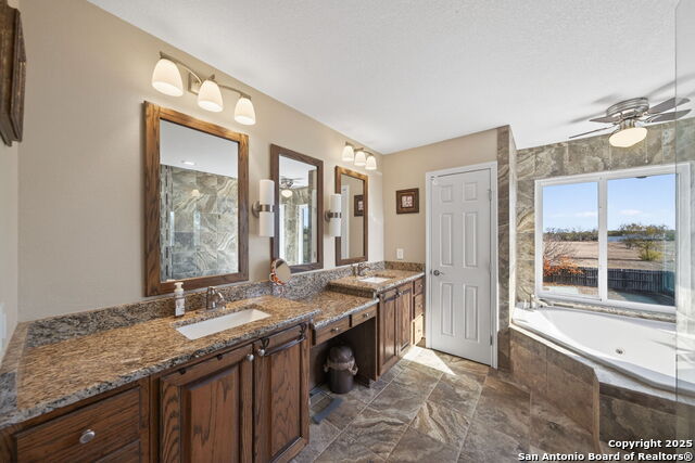 Image 24 of 40 For 11409 Ware Seguin