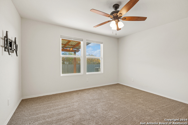 Image 12 of 27 For 227 Elderberry