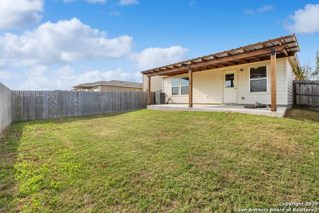 Image 23 of 27 For 227 Elderberry