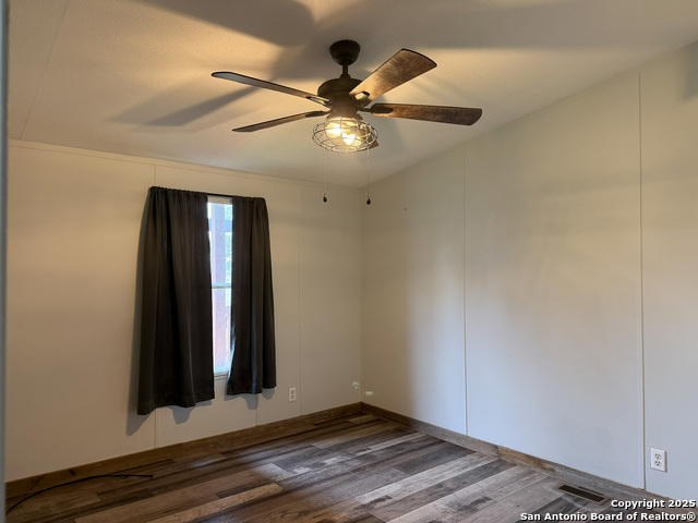 Image 15 of 30 For 17105 State Hwy 123 S