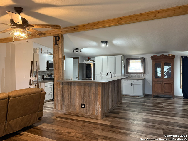 Image 19 of 30 For 17105 State Hwy 123 S