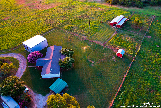 Image 29 of 30 For 17105 State Hwy 123 S