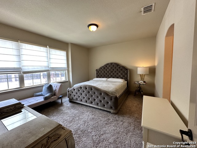 Image 27 of 52 For 27619 Nichols Pass