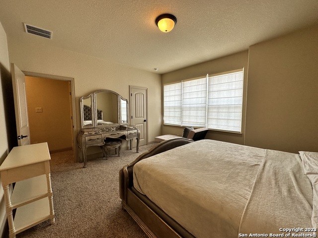 Image 29 of 52 For 27619 Nichols Pass