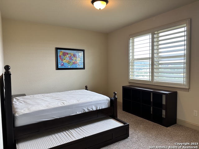 Image 36 of 52 For 27619 Nichols Pass