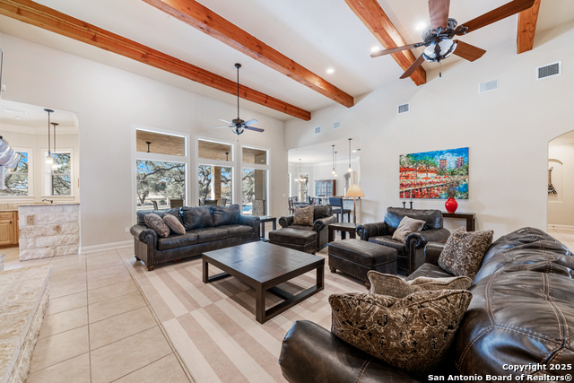 Image 15 of 68 For 415 Redland