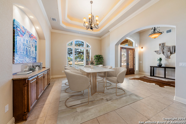 Image 17 of 68 For 415 Redland