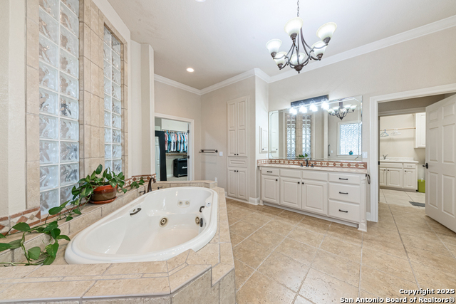 Image 30 of 68 For 415 Redland