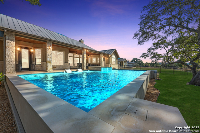 Image 50 of 68 For 415 Redland