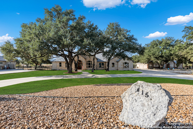 Image 6 of 68 For 415 Redland