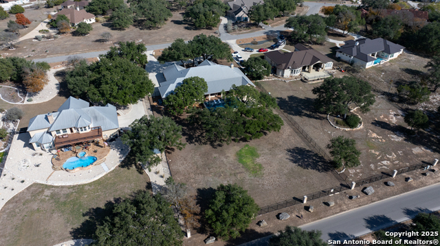 Image 62 of 68 For 415 Redland